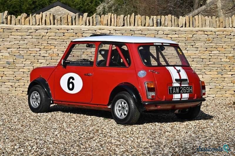 1970' MINI Classic photo #3