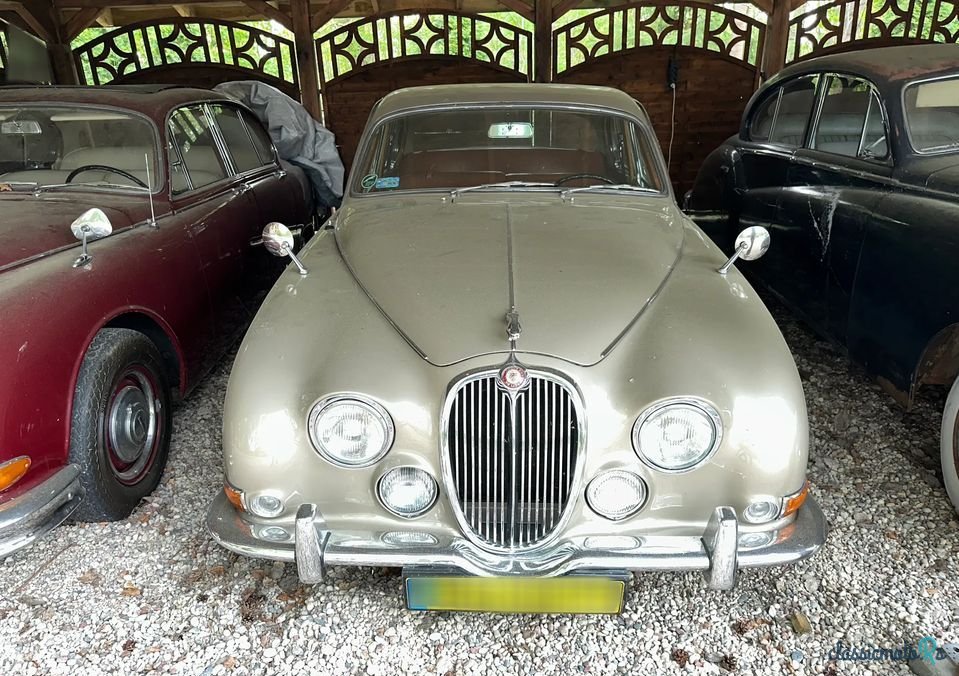 1965' Jaguar Mk II photo #1