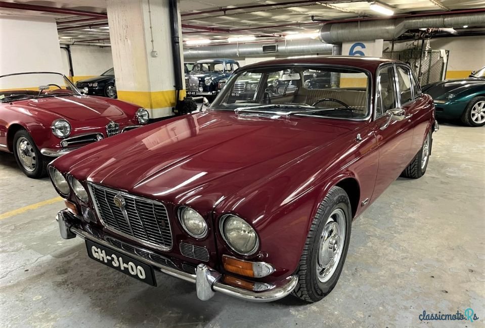 1969' Jaguar XJ photo #1