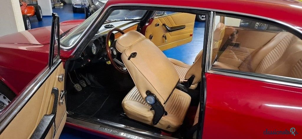 1975' Alfa Romeo GT photo #6