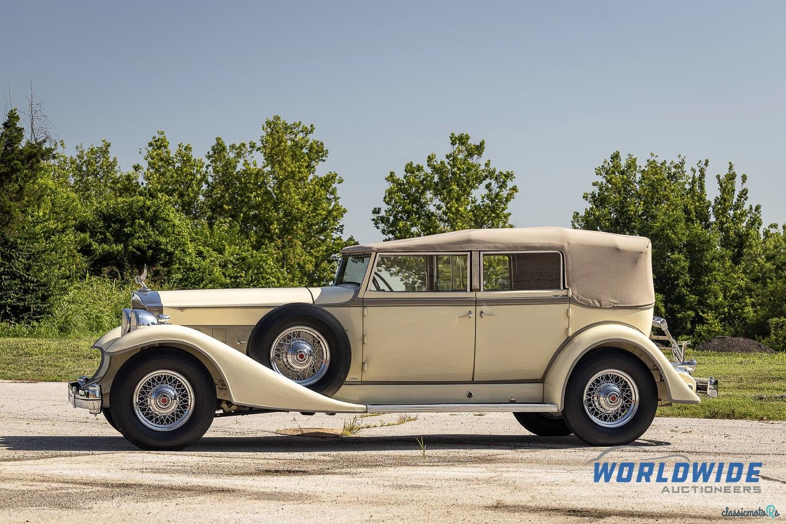 1933' Packard Model 1004 photo #2
