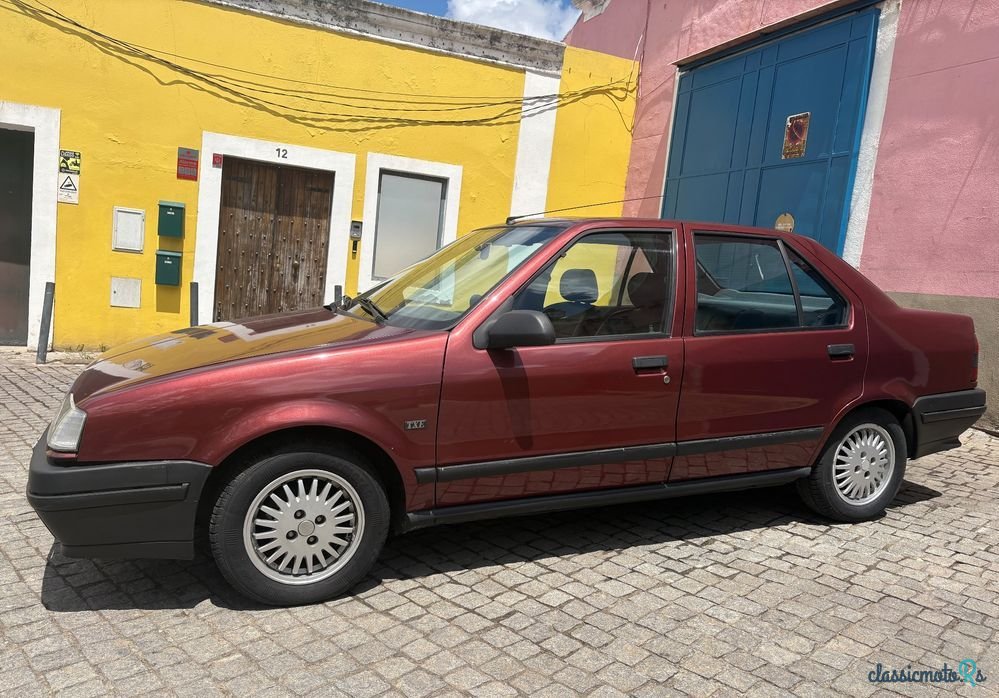 1989' Renault 19 photo #3