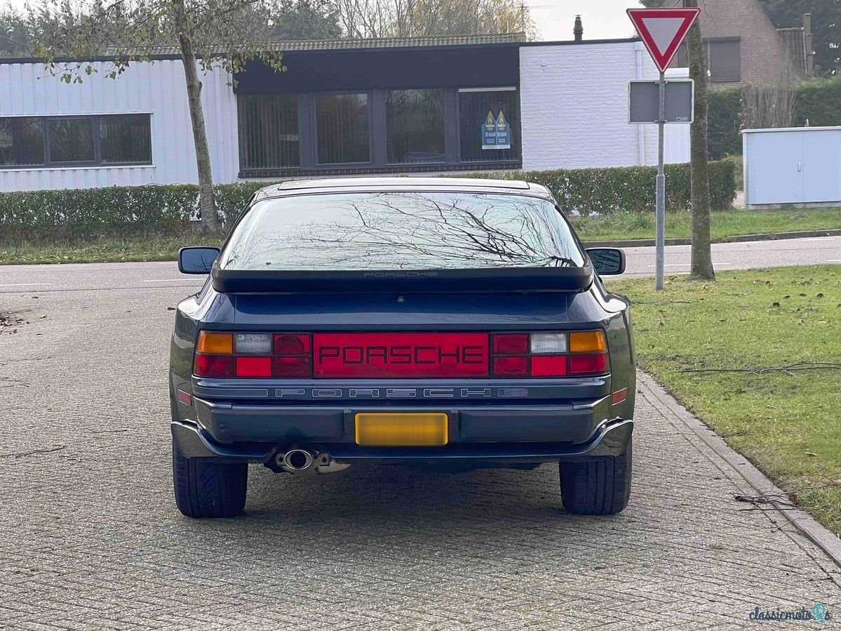 1986' Porsche 944 photo #6