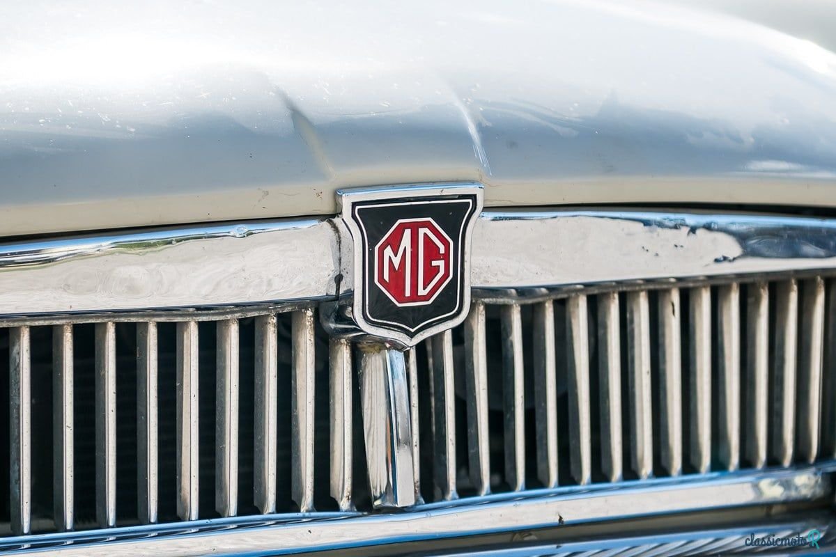 1965' MG MGB photo #3