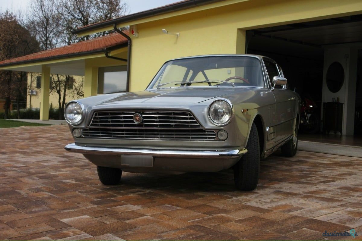 1967' Fiat 2300 S photo #2