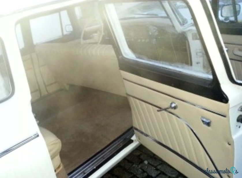 1979' Gaz Chaika 13 photo #5