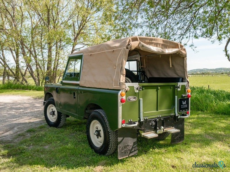 1976' Land Rover Series 3 photo #5