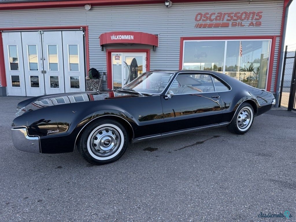 1966' Oldsmobile Toronado photo #2