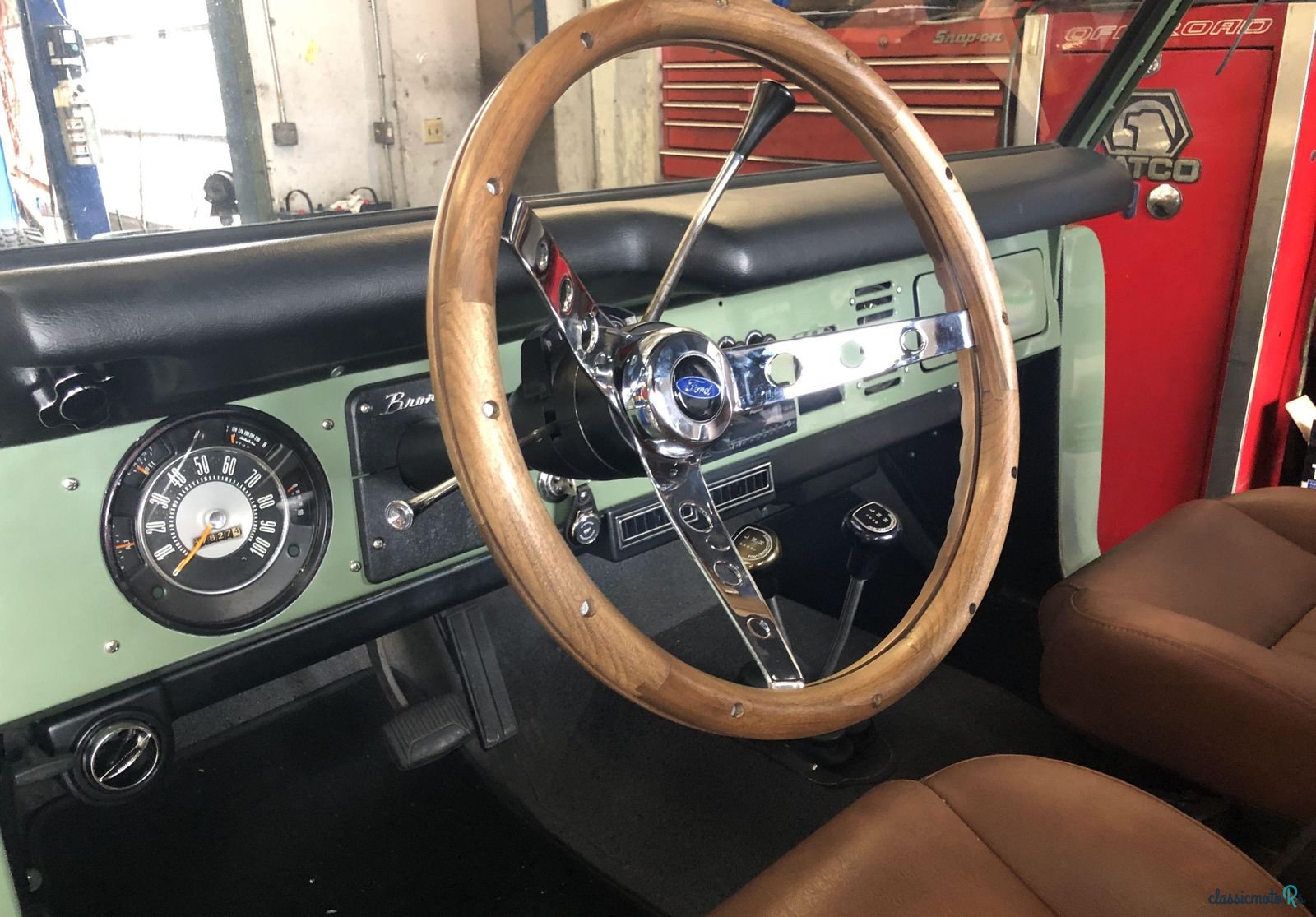 1975' Ford Bronco photo #2