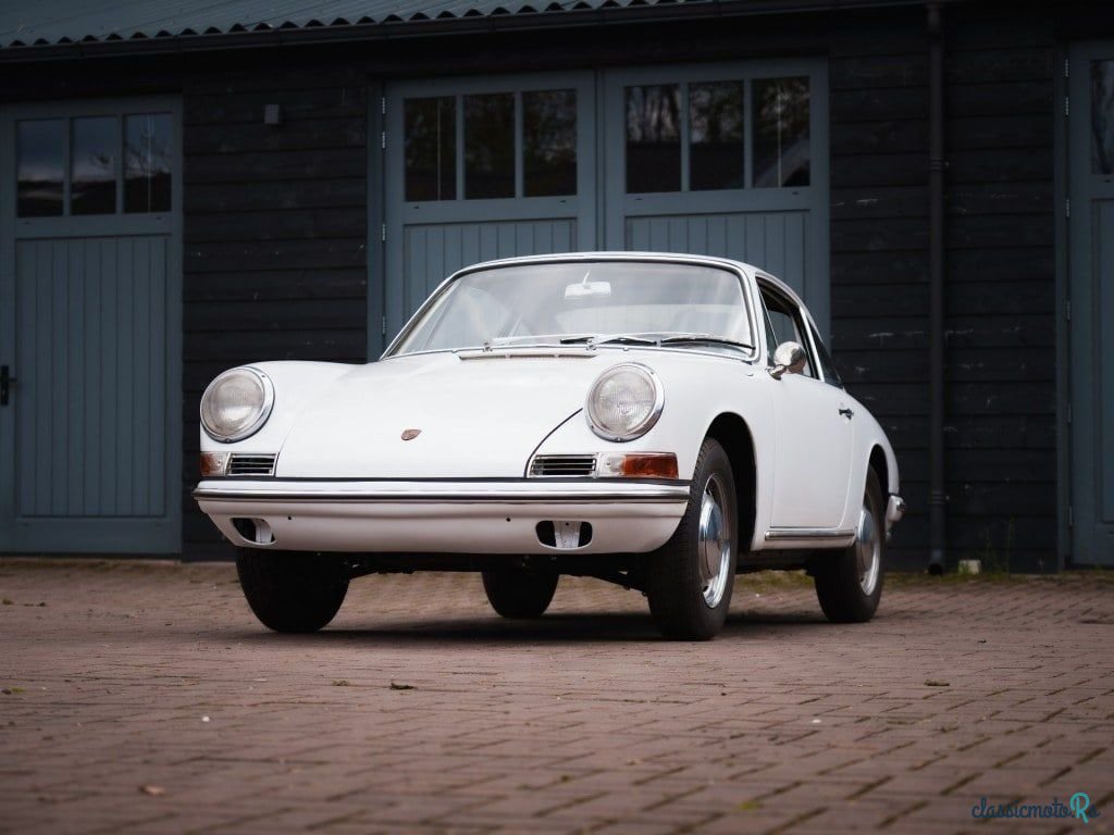 1965' Porsche 911 photo #2