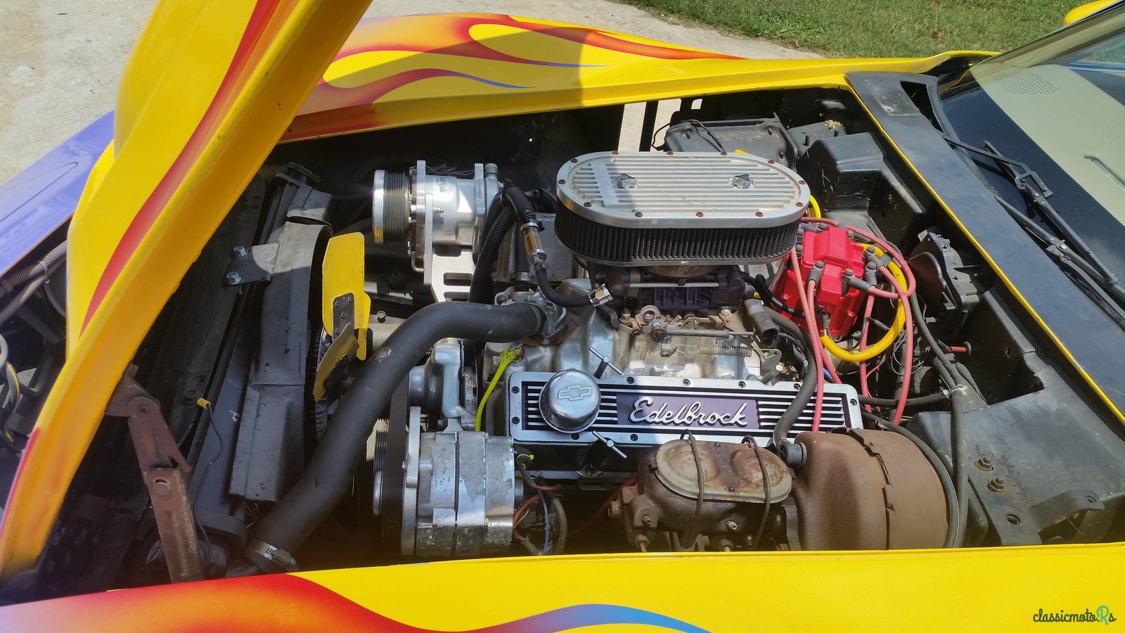 1976' Chevrolet Corvette photo #2