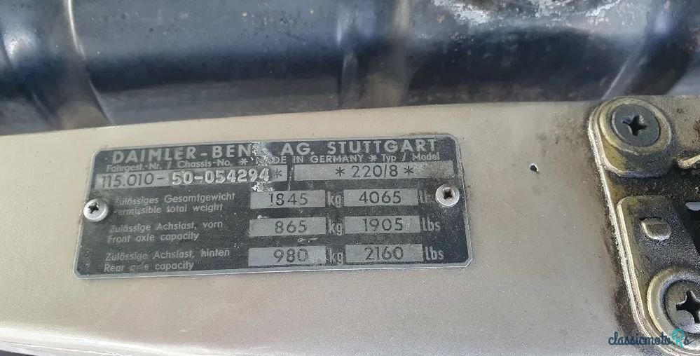 1970' Mercedes-Benz 220 photo #5