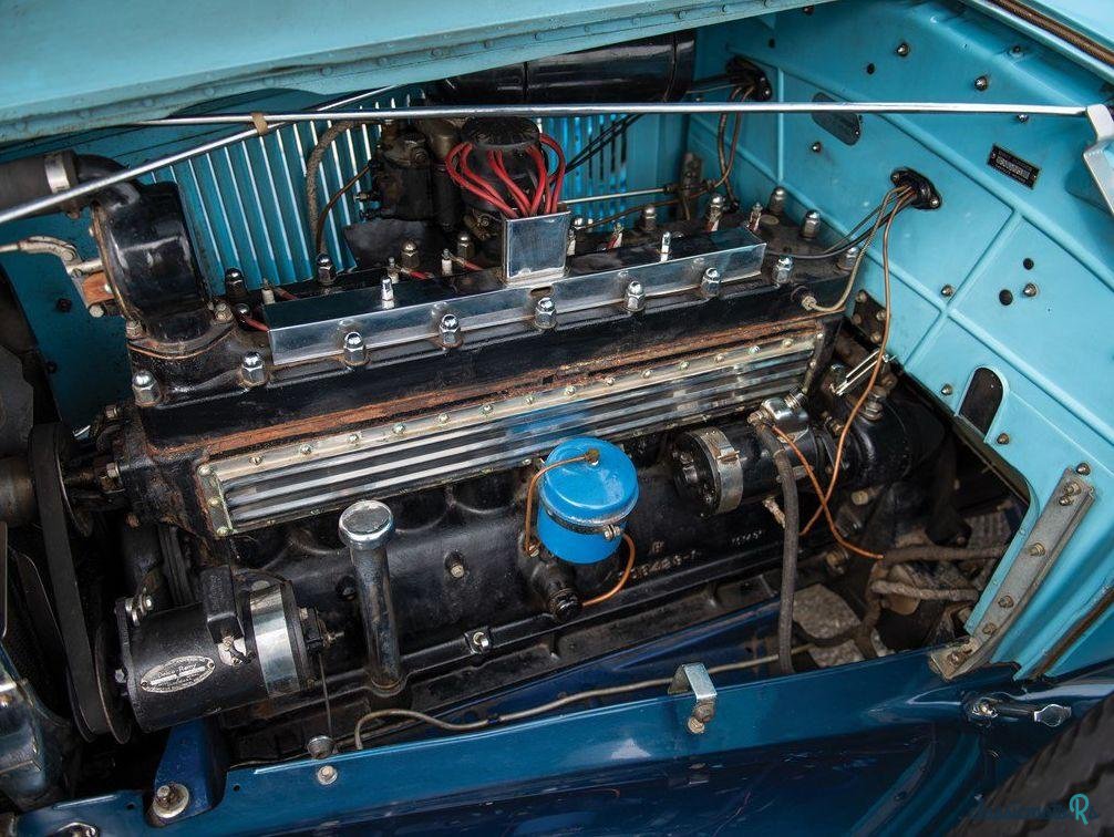 1931' Chrysler Imperial photo #4