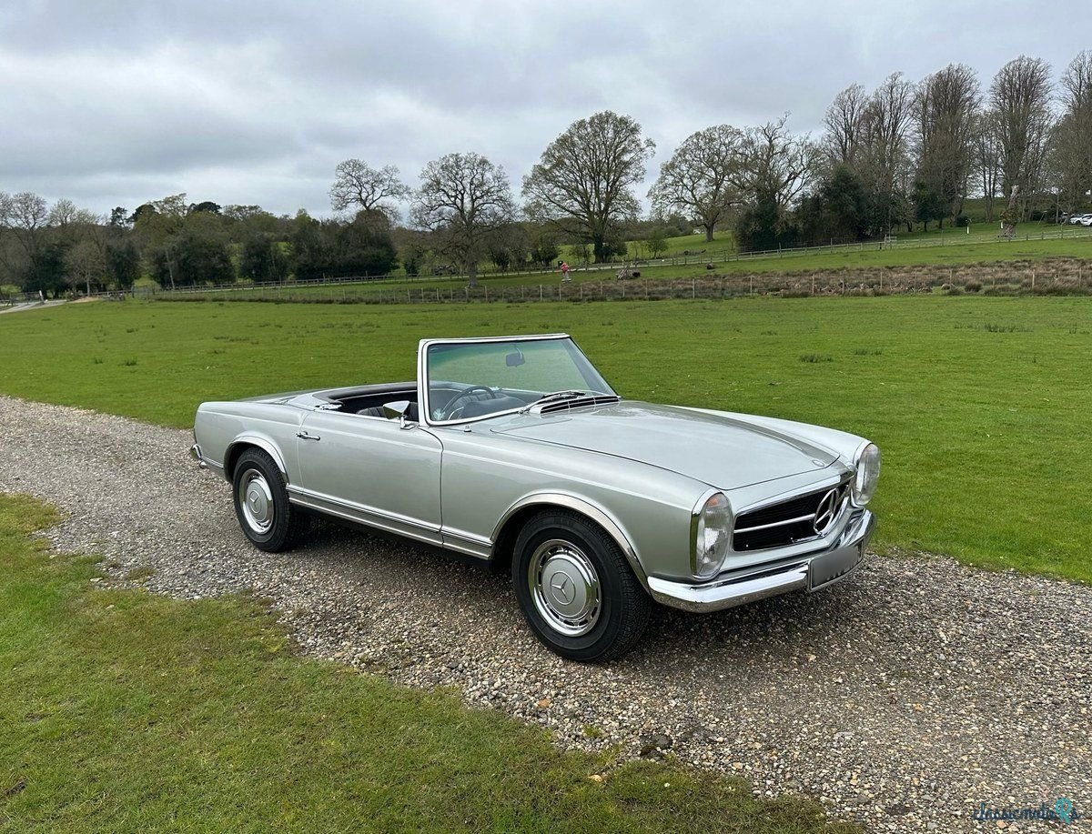 1970' Mercedes-Benz Sl Class photo #1