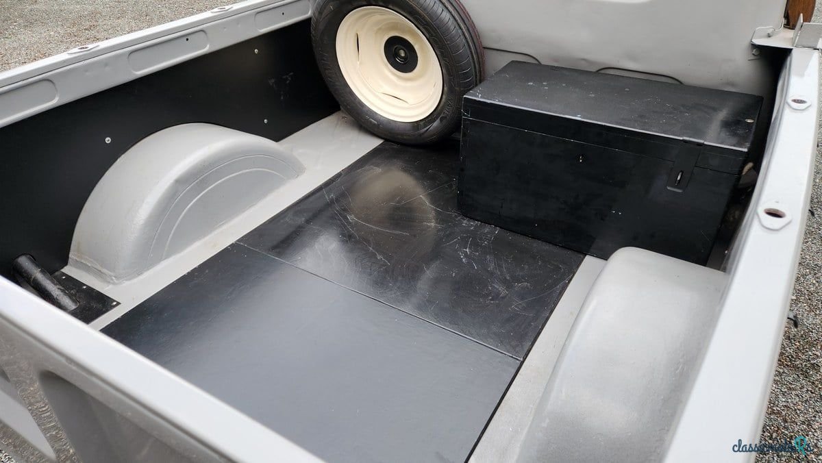 1969' Morris Minor photo #6