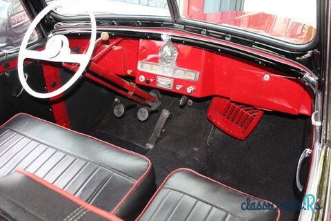 1950' Willys Jeepster photo #3