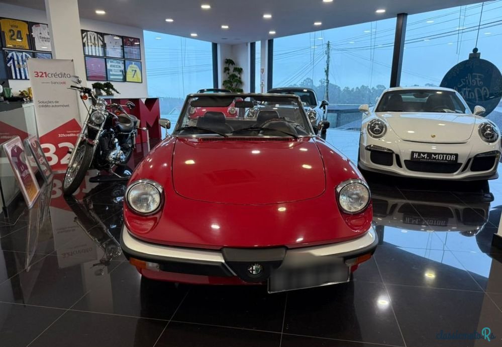 1988' Alfa Romeo Spider 1.6 photo #2