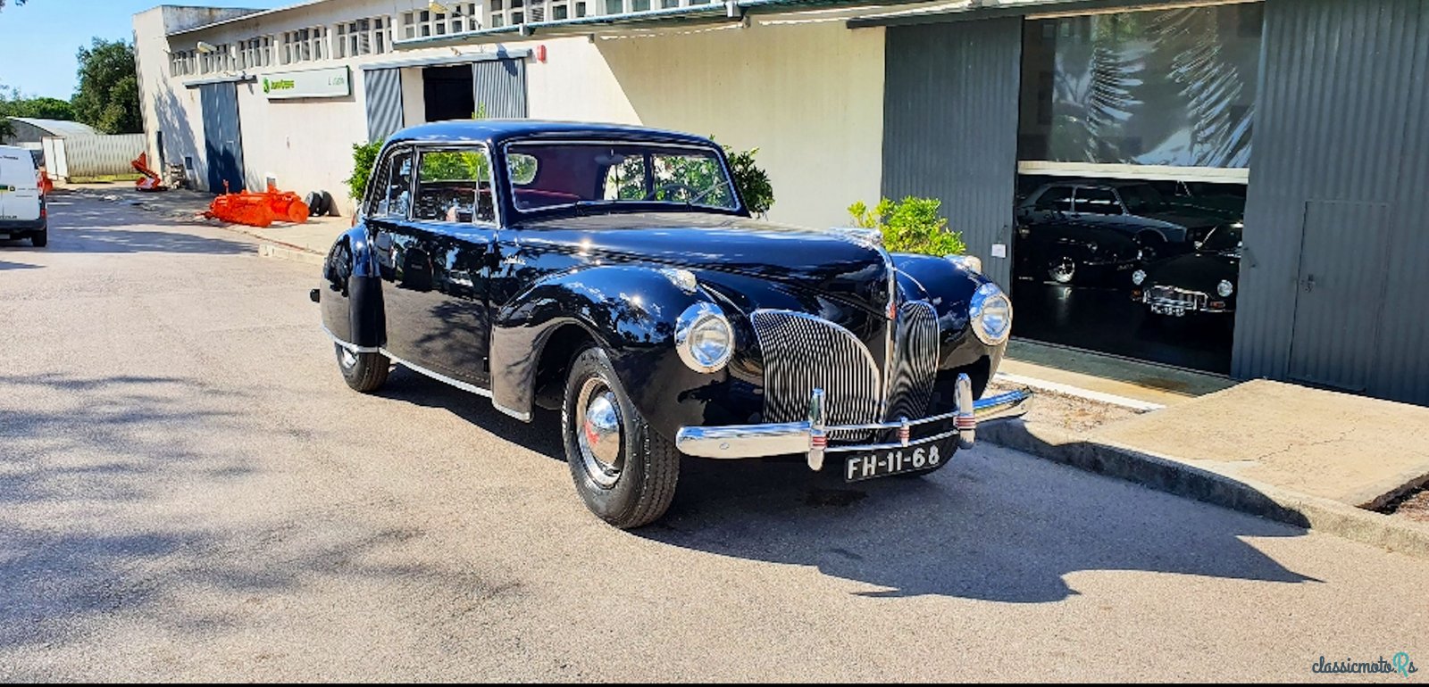 1944' Lincoln Continental photo #2