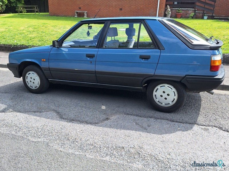 1986' Renault 11 photo #4