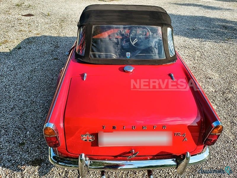 1966' Triumph TR4 photo #4