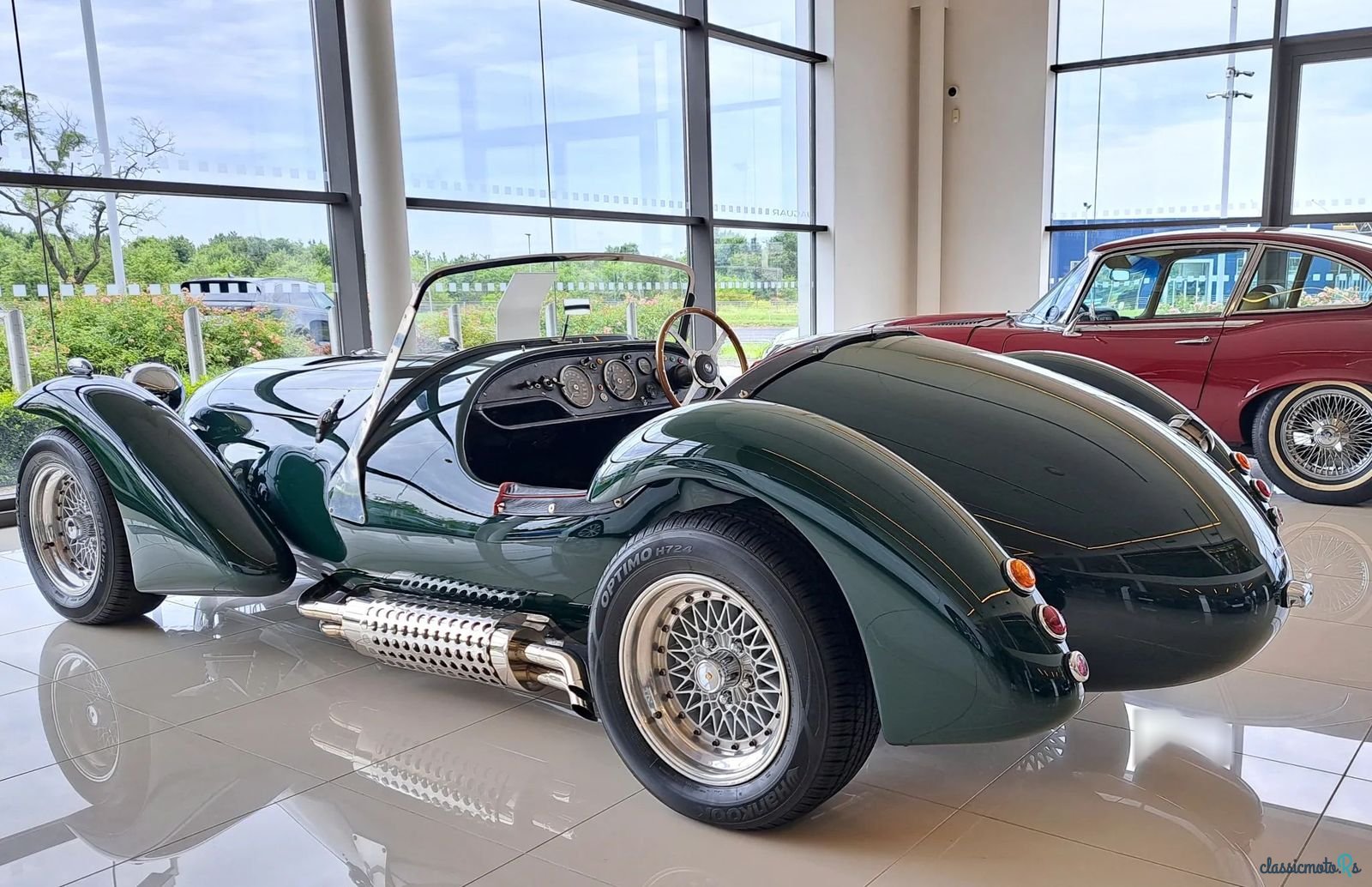 1968' Jaguar photo #3