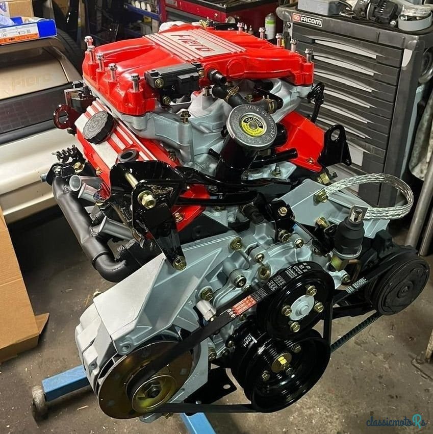 1987' Pontiac Fiero photo #2