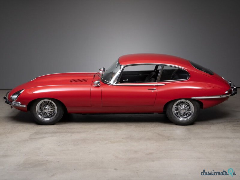 1966' Jaguar E-Type photo #4