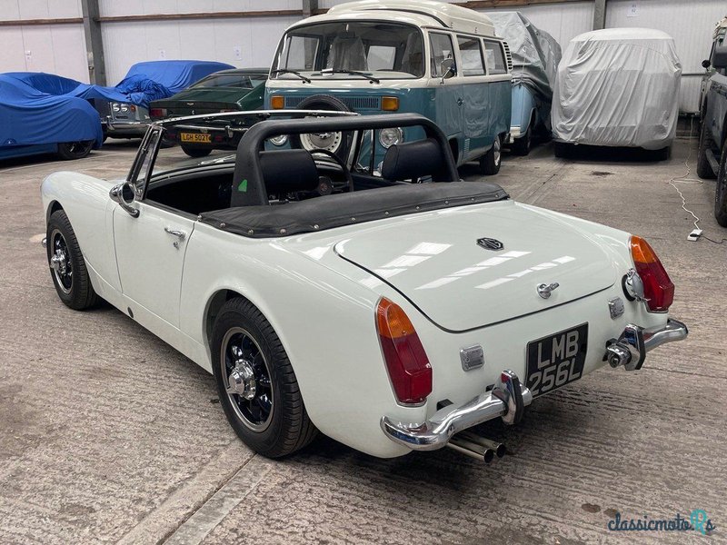 1972' MG Midget photo #6