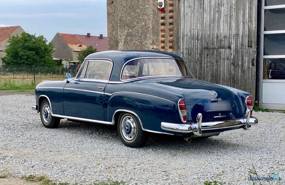 1960' Mercedes-Benz W128 photo #6
