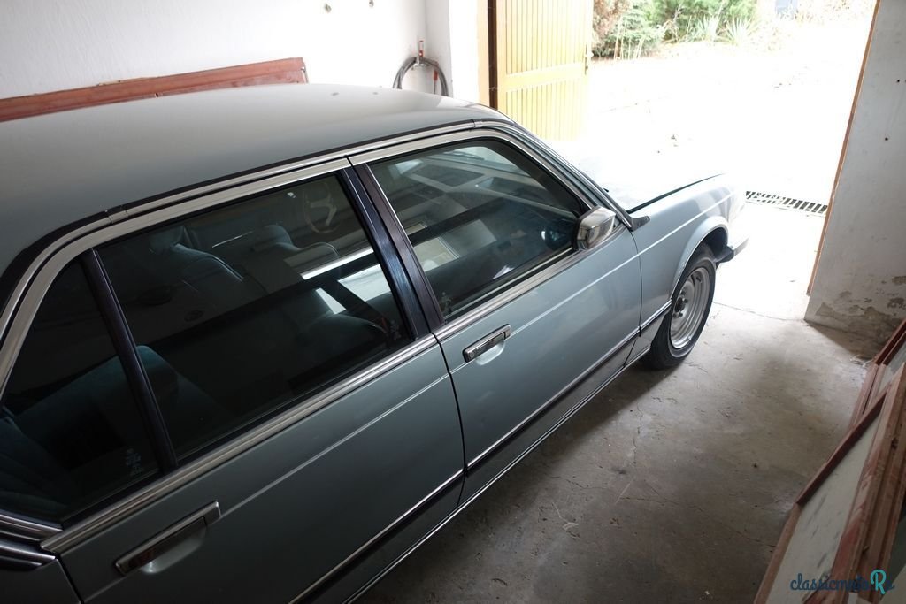1980' BMW Seria 7 photo #5