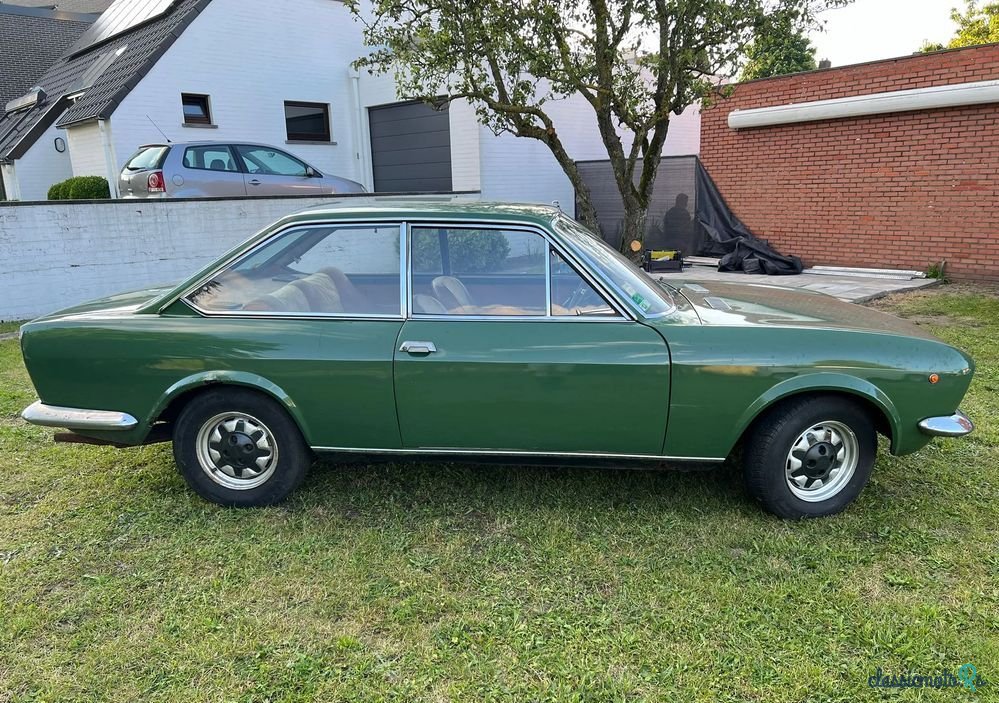 1972' Fiat 124 photo #5