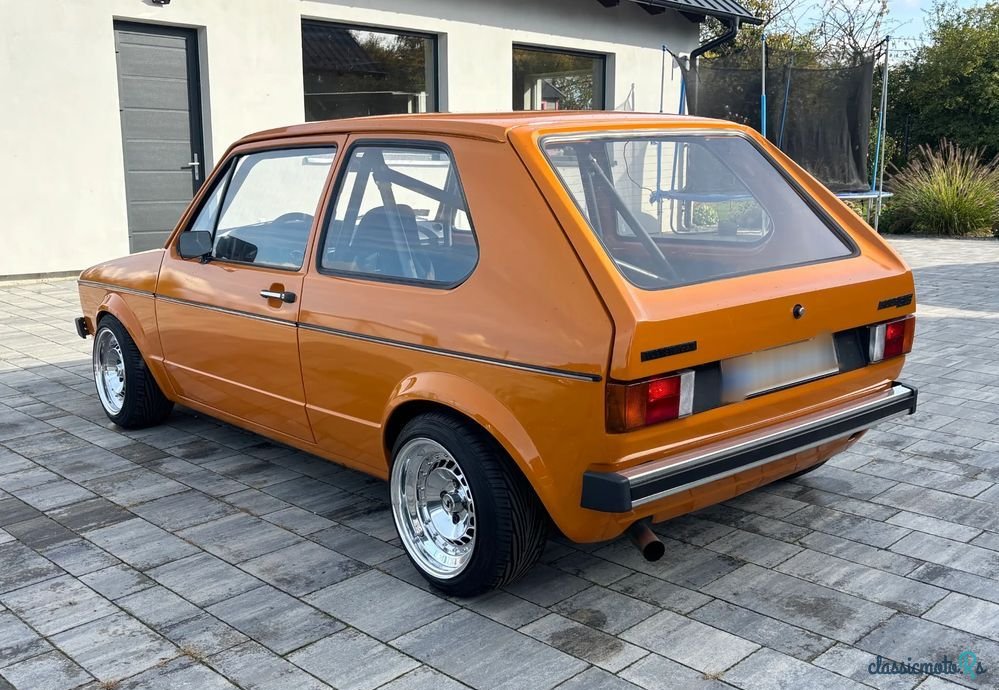 1977' Volkswagen Golf 1.1 L photo #4