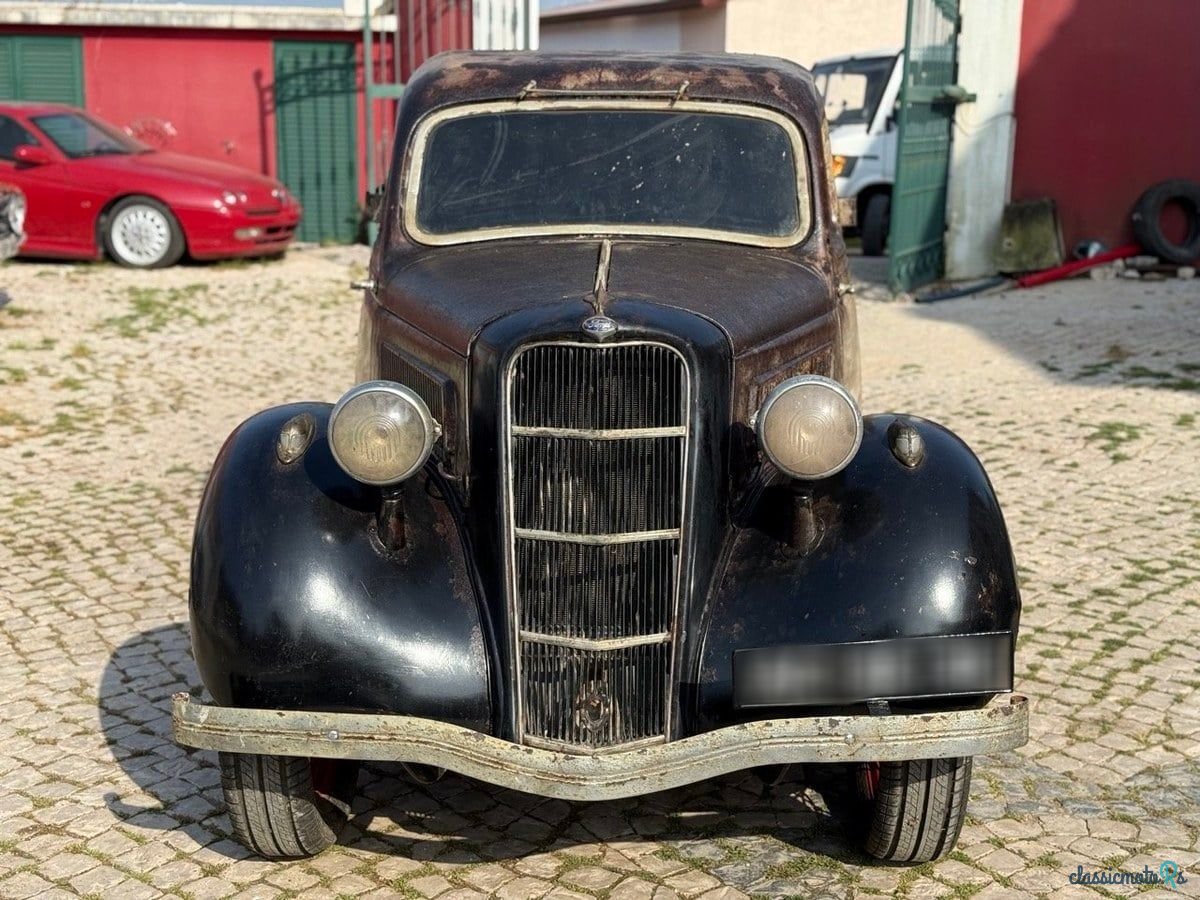 1932' Ford C Series photo #2