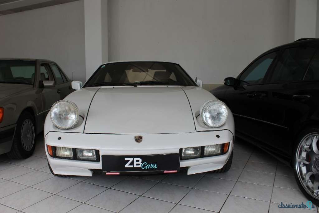1977' Porsche 928 photo #6