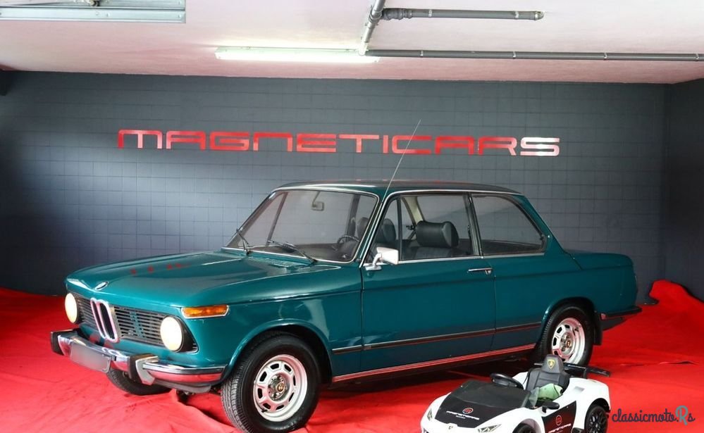 1977' BMW 1502 photo #1