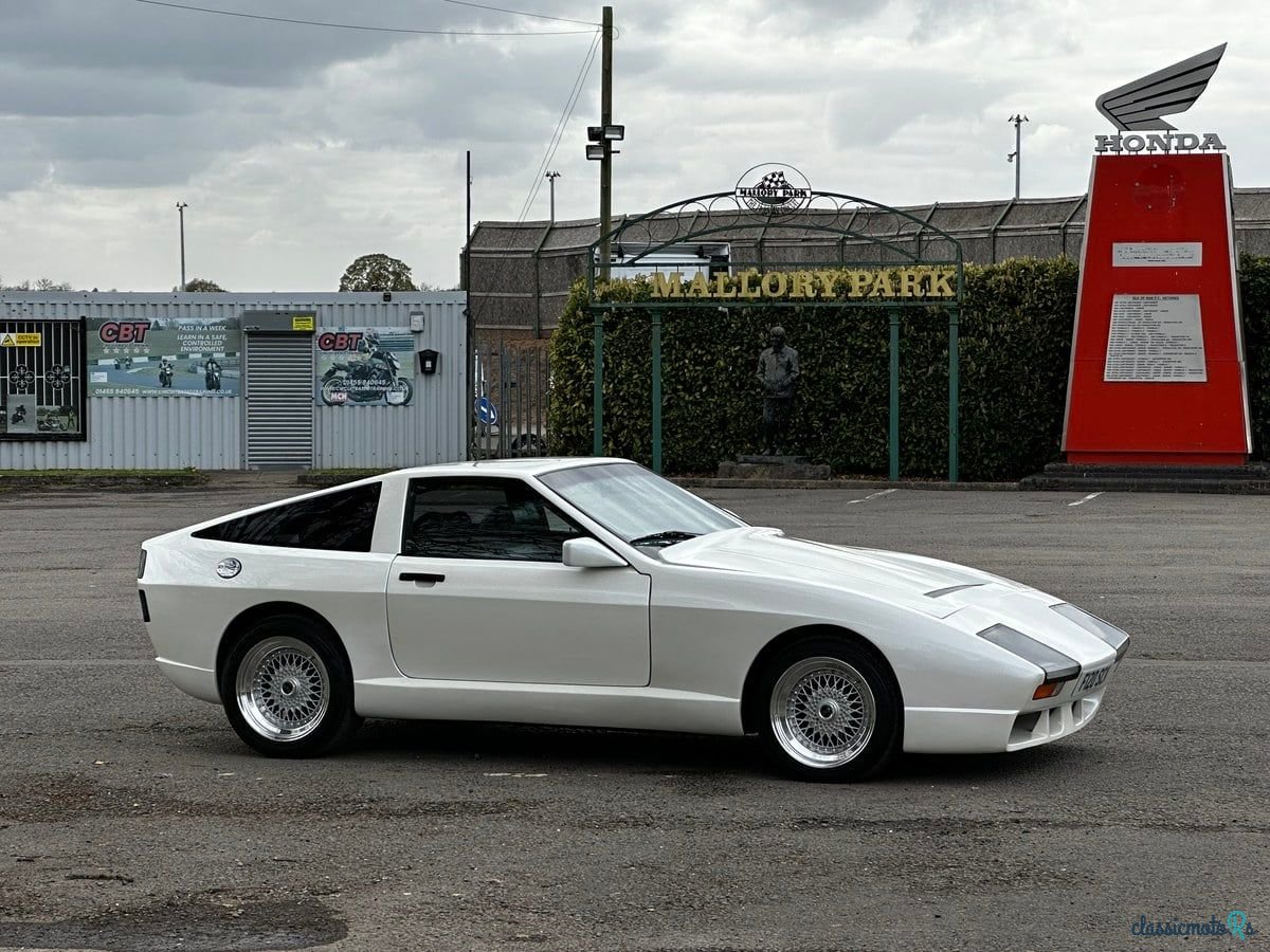 1988' TVR The White Elephant photo #2