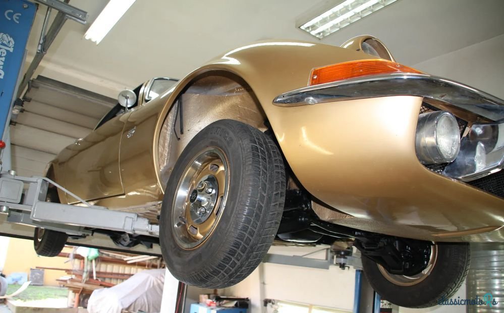 1969' Opel GT photo #5