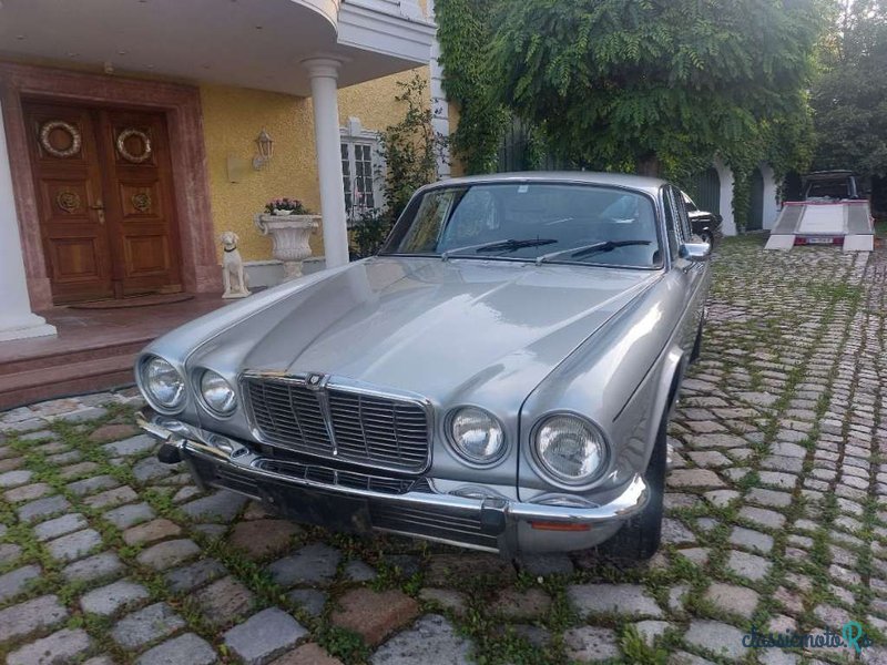 1976' Jaguar XJ photo #5