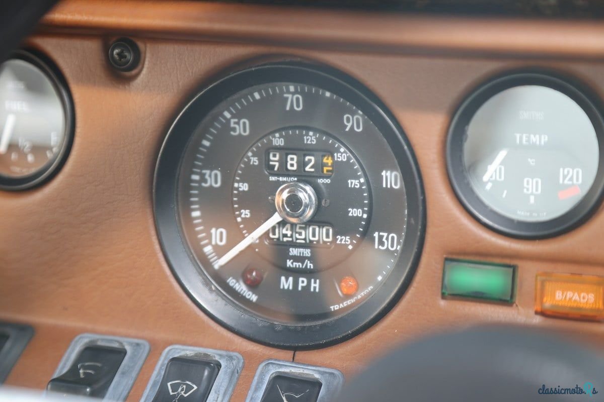 1975' Reliant Scimitar photo #6