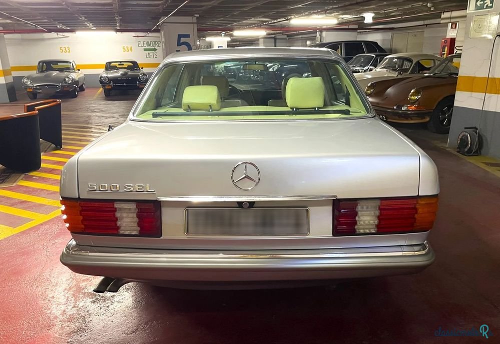 1984' Mercedes-Benz 500 photo #3
