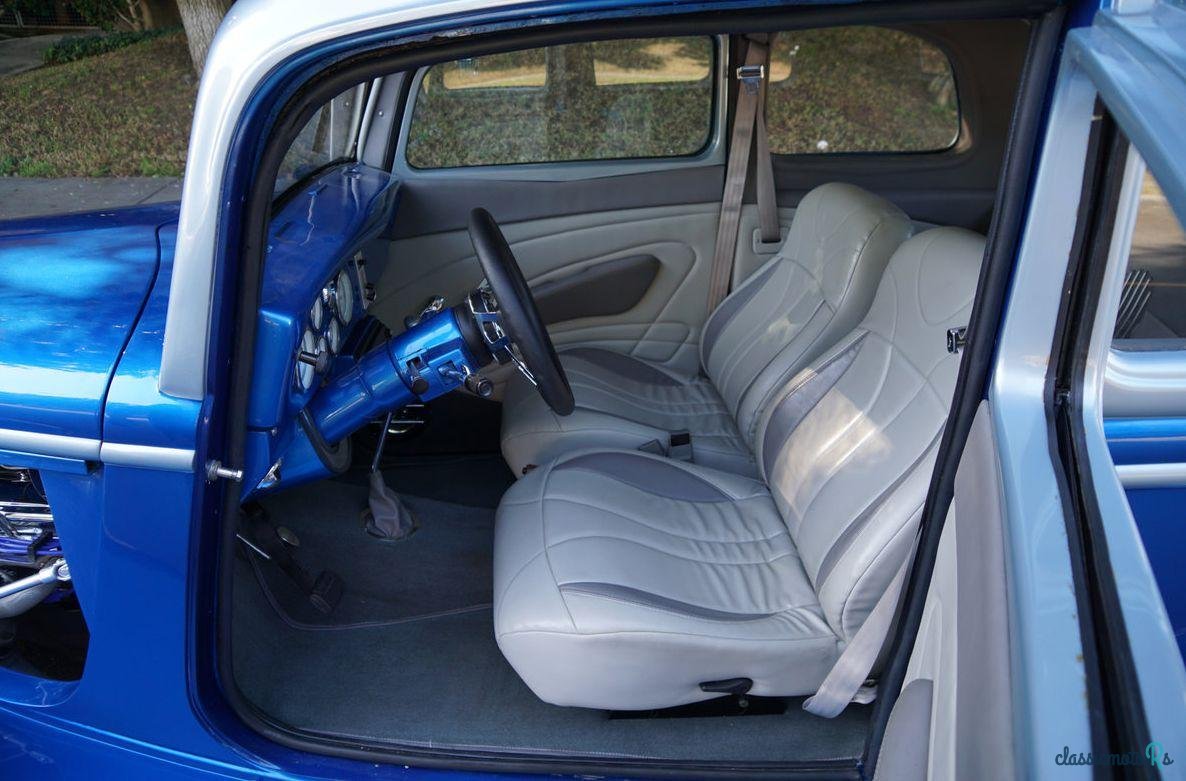 1933' Ford Victoria photo #3