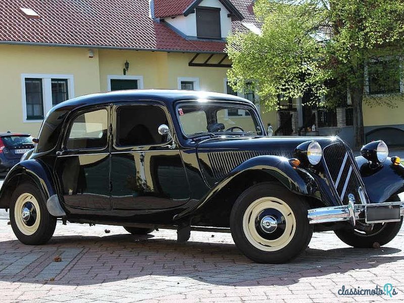 1952' Citroen Traction Avant 11B photo #1