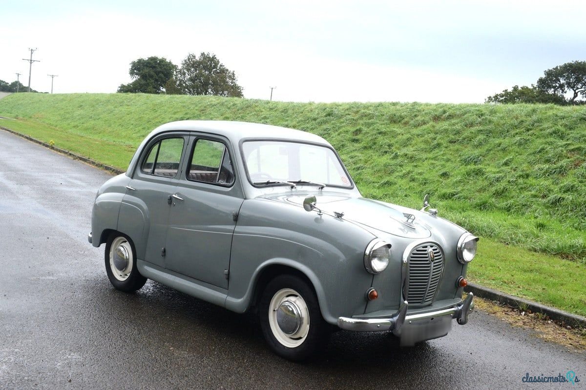 1958' Austin A35 photo #3