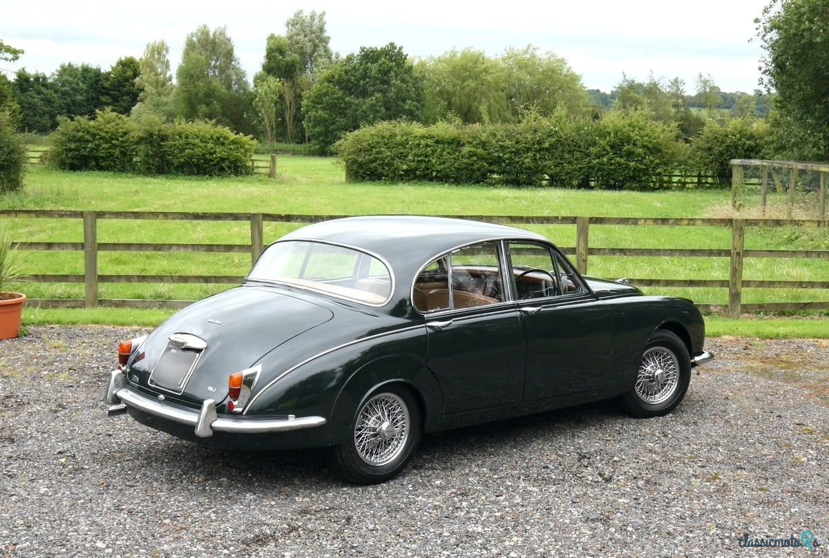 1968' Jaguar Mark 2 photo #2