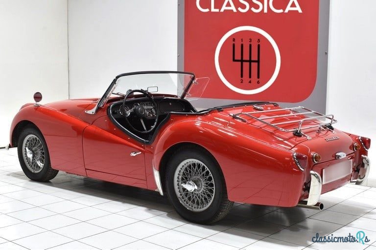1962' Triumph TR3 photo #2