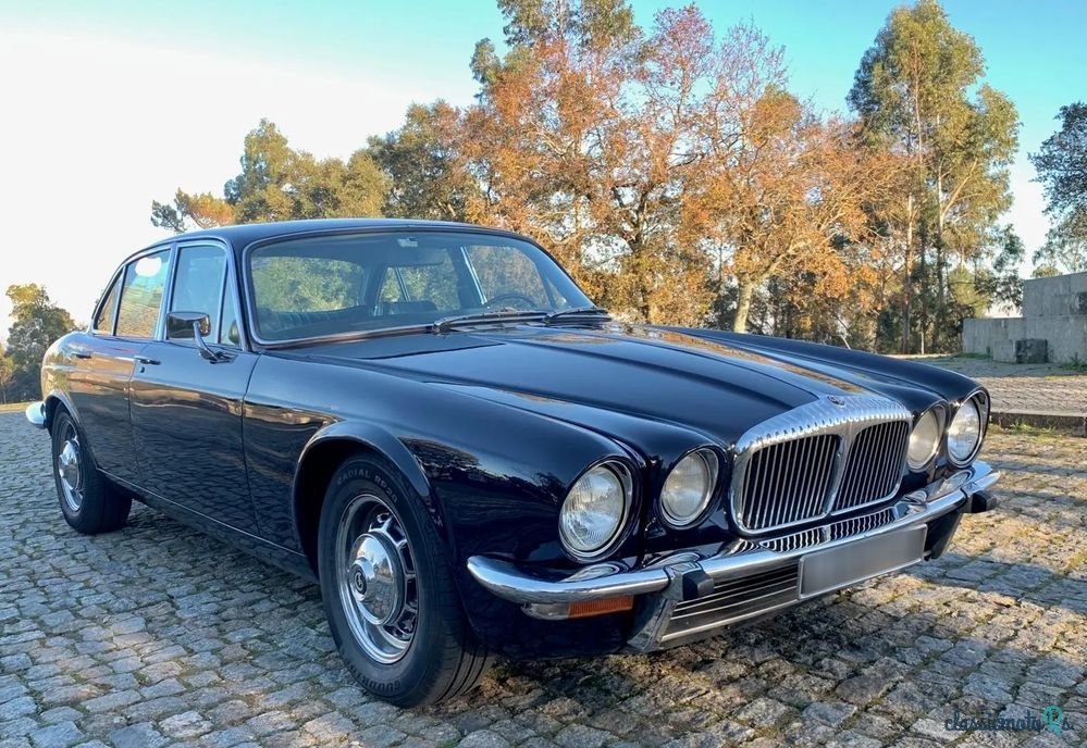1974' Jaguar Daimler Sovereign 4.2 photo #2