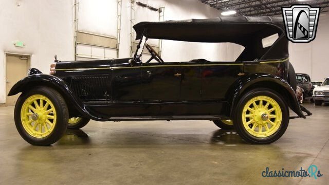 1920' Paige Model 6-42 photo #2