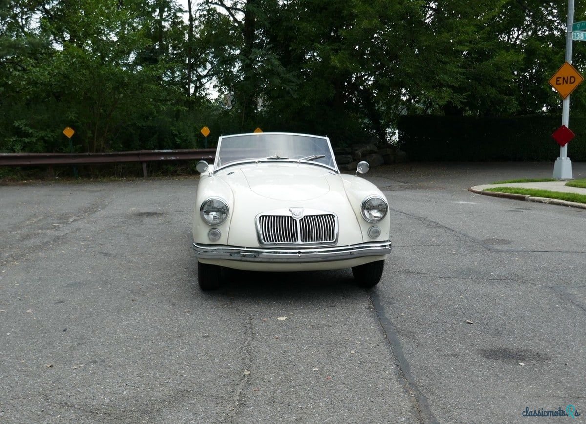 1960' MG MGA photo #1