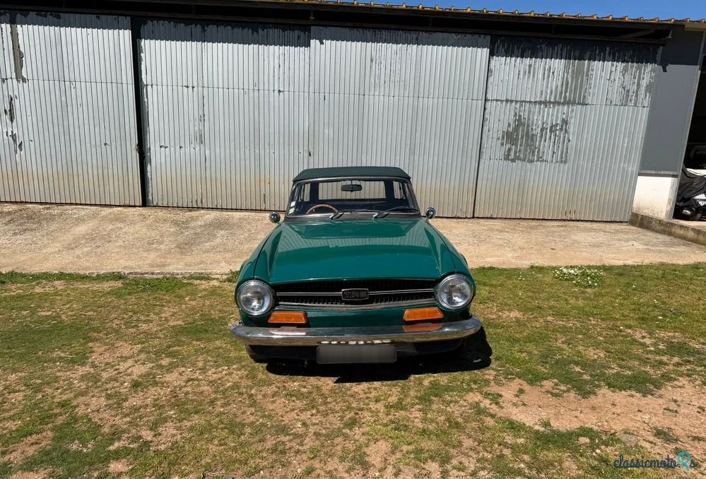 1976' Triumph TR6 photo #2