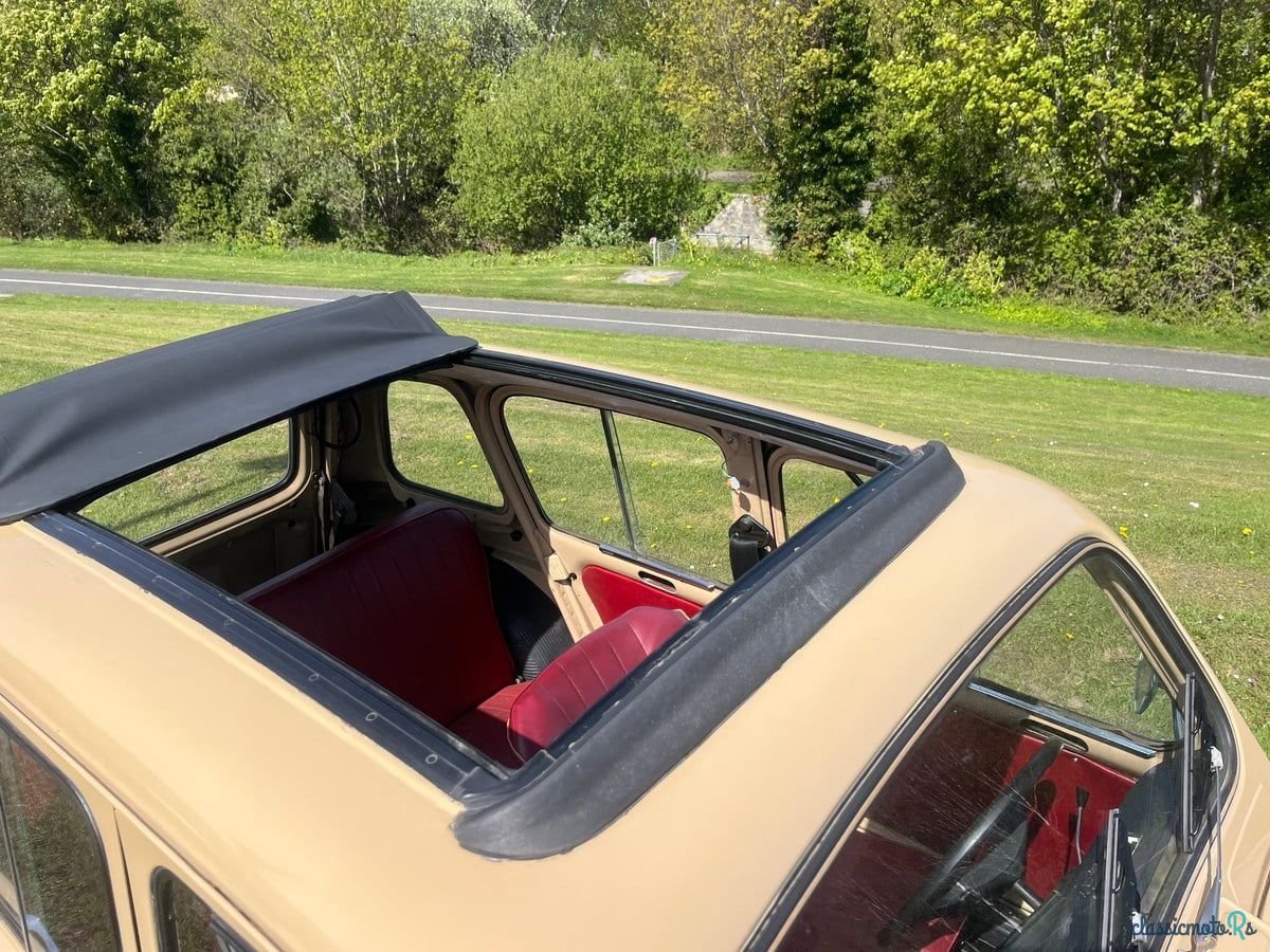 1972' Renault 4L photo #4